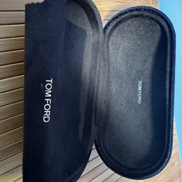 Tom Ford Penn sunglasses for sheiscandace - Picture 5 of 10